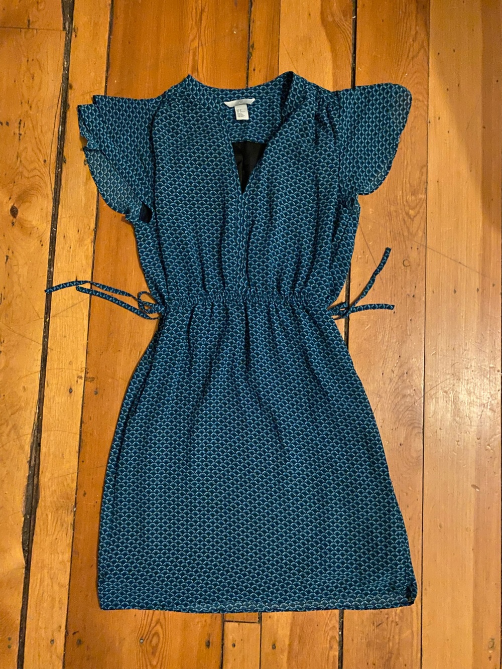 H&M Teal Patterned Flutter Sleeve Dress